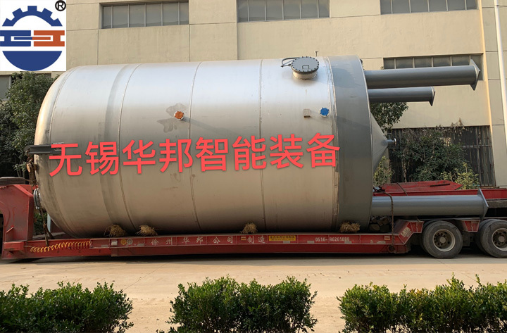 100m&sup3;儲(chǔ)罐